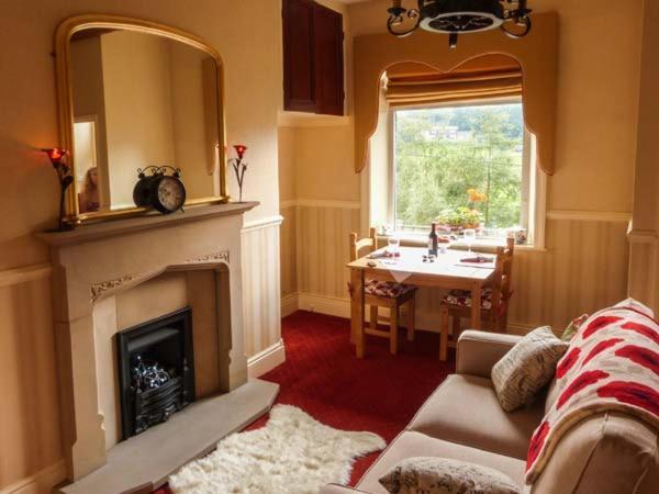 Cottage In The Sky Luddendenfoot 外观 照片